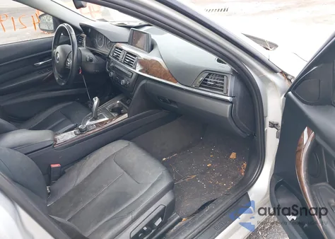 2013 BMW 328I из США, поврежденный, VIN WBA3A5G59DNP21139